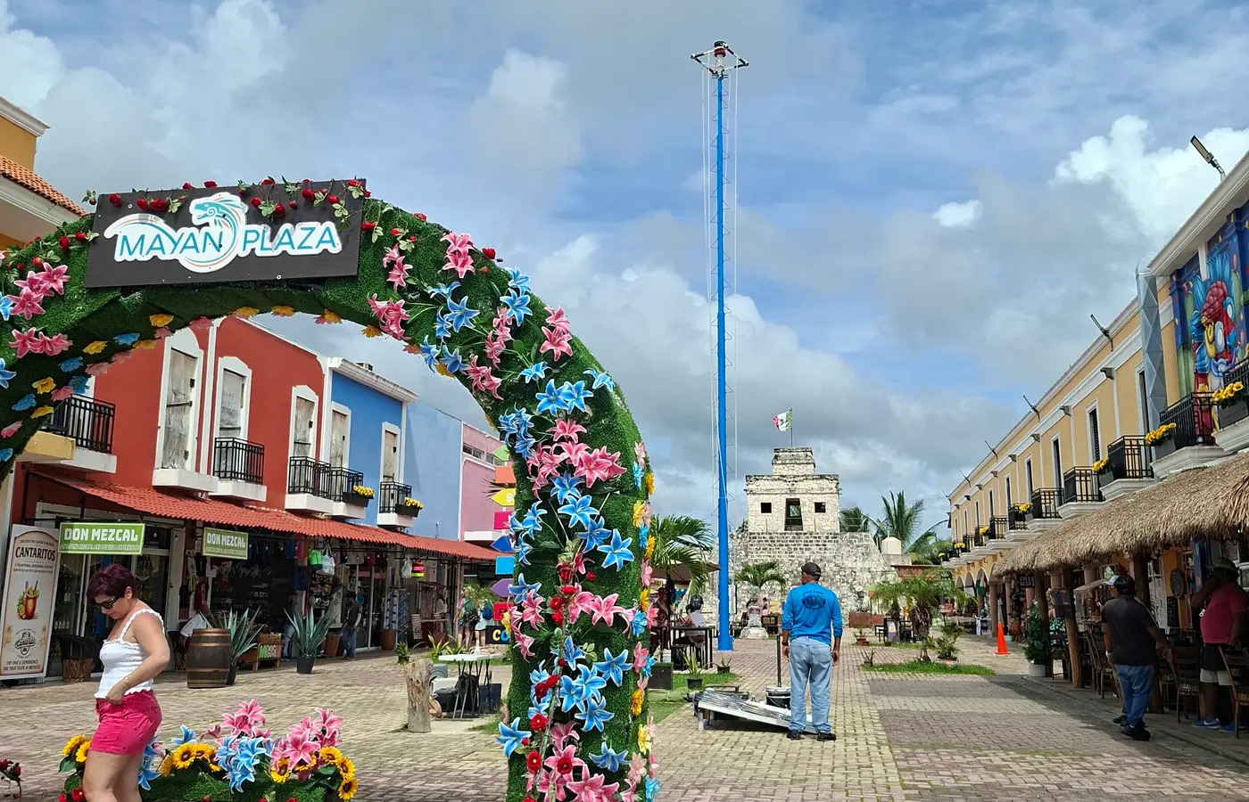 Mayan Plaza Puerta Maya pier